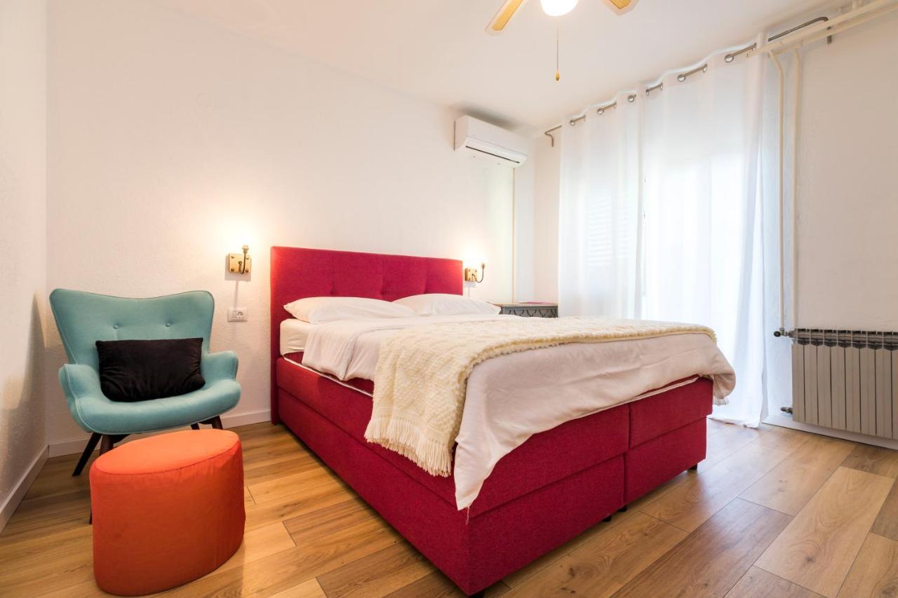 مالي لوشينغْ Alaburic Rooms & Apartment المظهر الخارجي الصورة