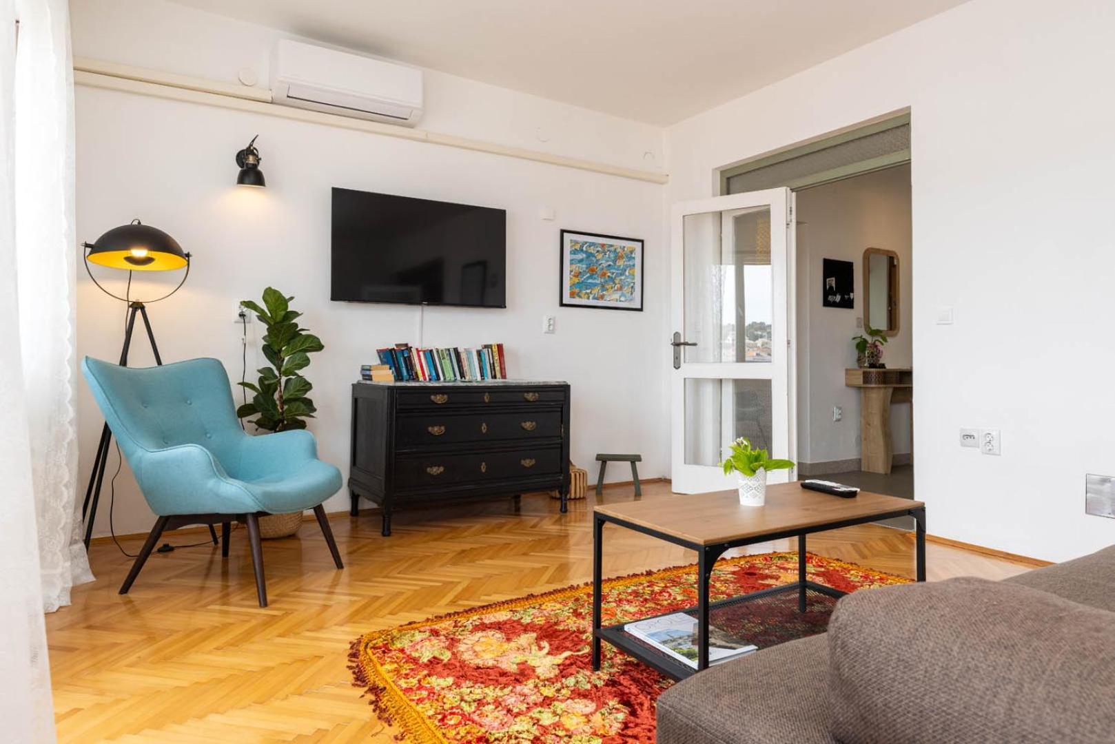 مالي لوشينغْ Alaburic Rooms & Apartment المظهر الخارجي الصورة