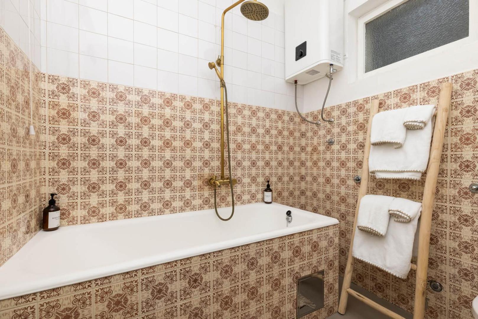 مالي لوشينغْ Alaburic Rooms & Apartment المظهر الخارجي الصورة